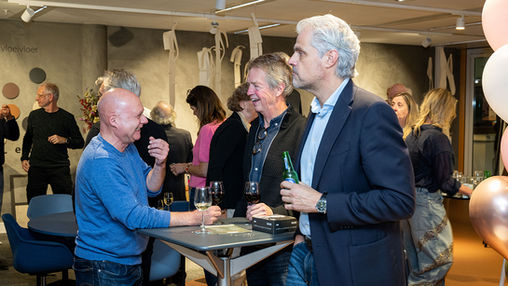 fotoreportage tijdens 12,5 jarig bestaan van Architecten Showroom Amsterdam