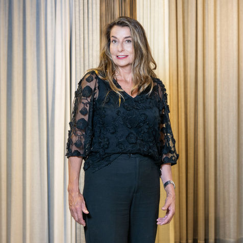 Portretfoto van medewerker voor de website van Wooncentrum Veerman.