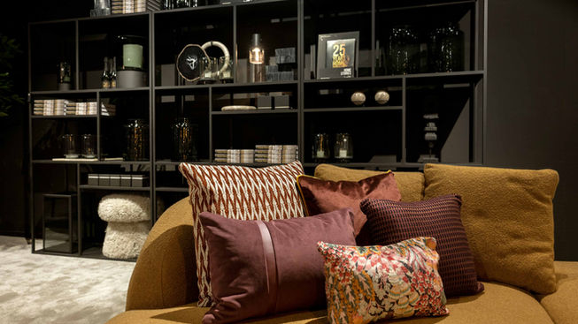 Interieurfoto's van de showroom bij Haans Lifestyle in de Woonindustrie in Nieuwegein