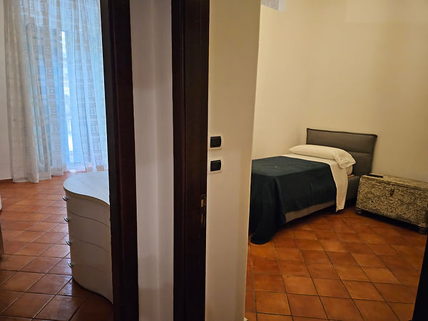 2 rooms