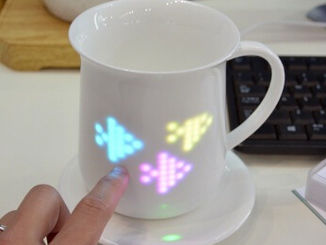 Intel Edison-powered porcelain mug and vase