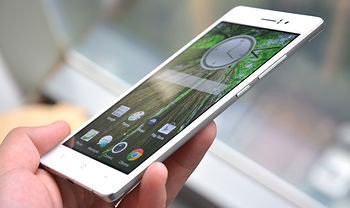 oppo_r5_thinnest_smartphone_foresea.jpg