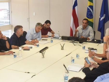 PREFEITO DE SALVADOR APRESENTA AÇÕES DE MELHORIA PARA O CENTRO HISTÓRICO A COMERCIANTES E MORADORES