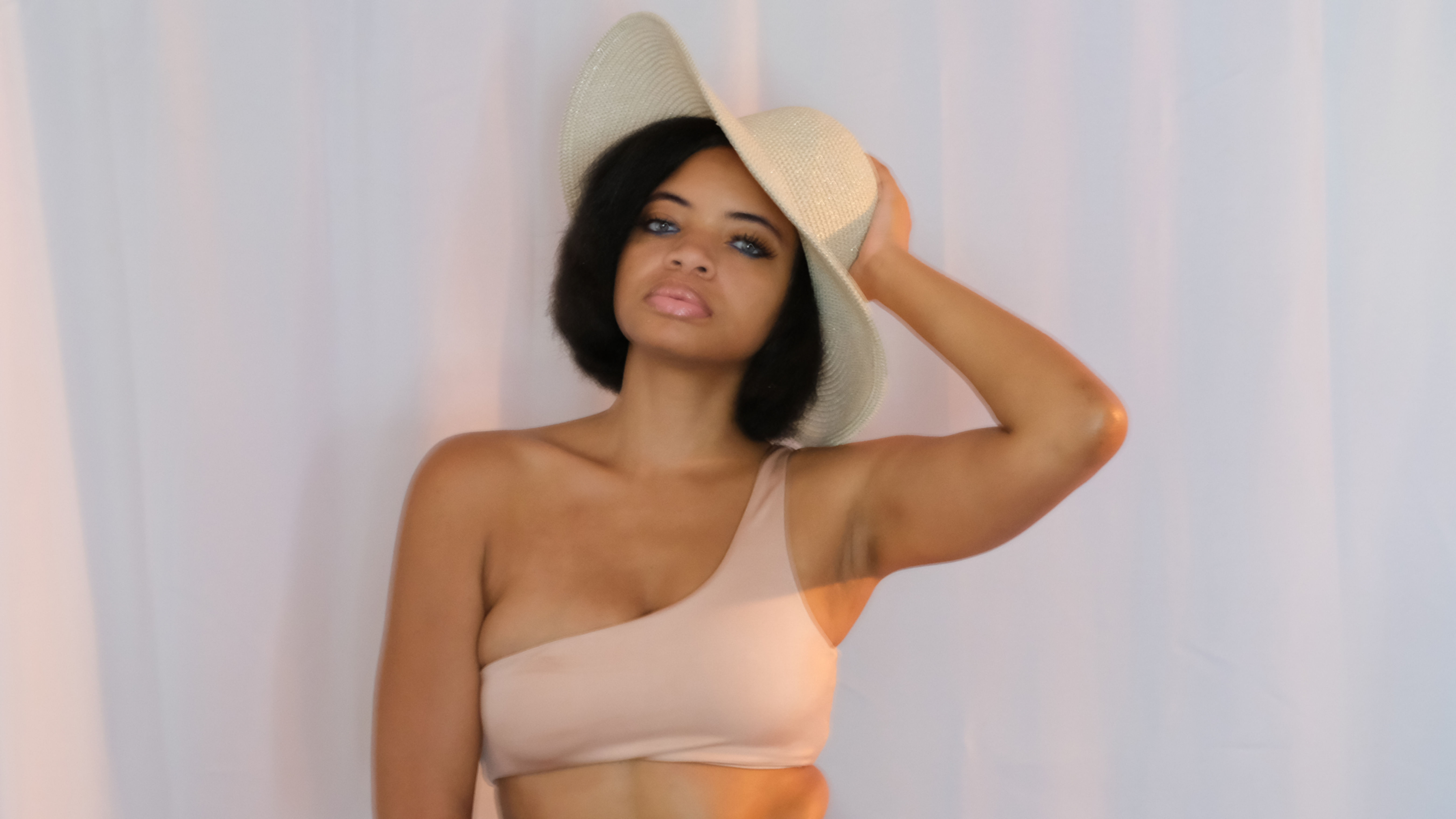 Cocktail One shoulder top