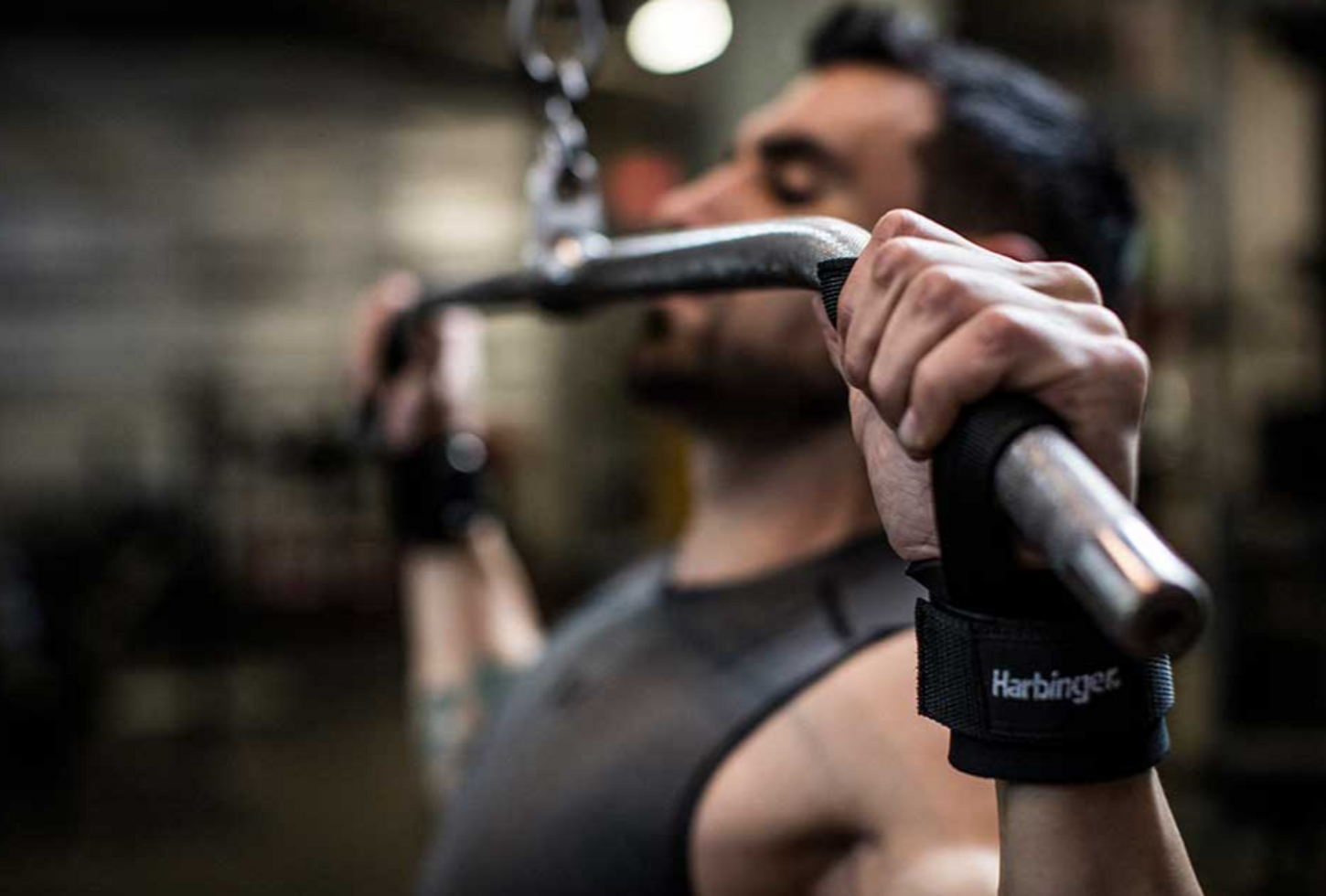 אימון גב עם מוט ארוך