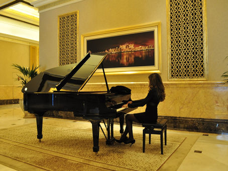 Acoustic or Digital Piano - Which Should You Get?