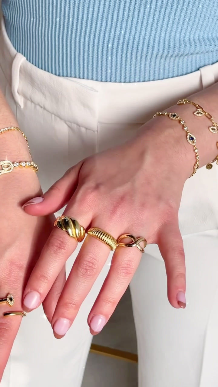 Thumbnail: Exquisite Large Dome Ring