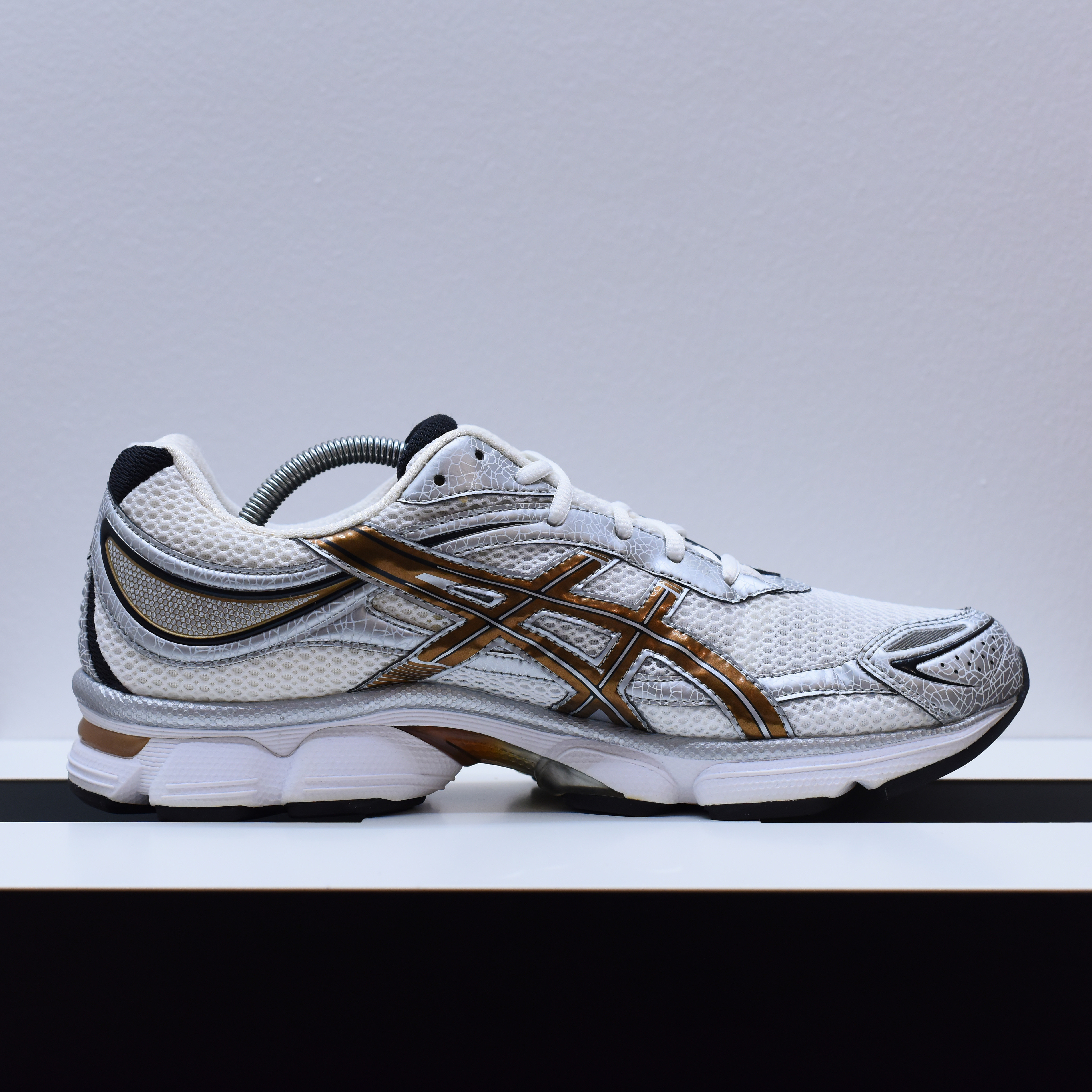 asics stratus