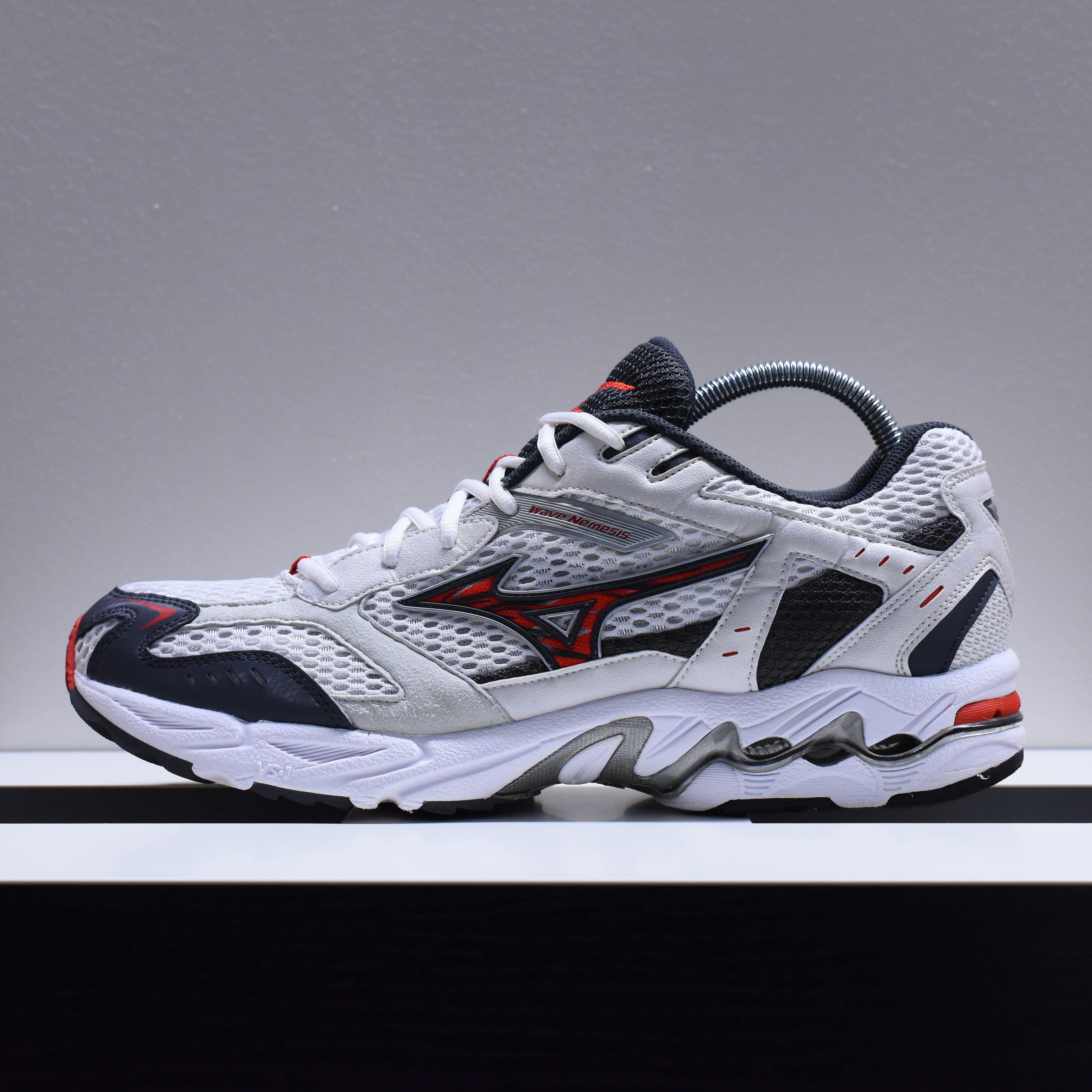 Mizuno wave nemesis clearance