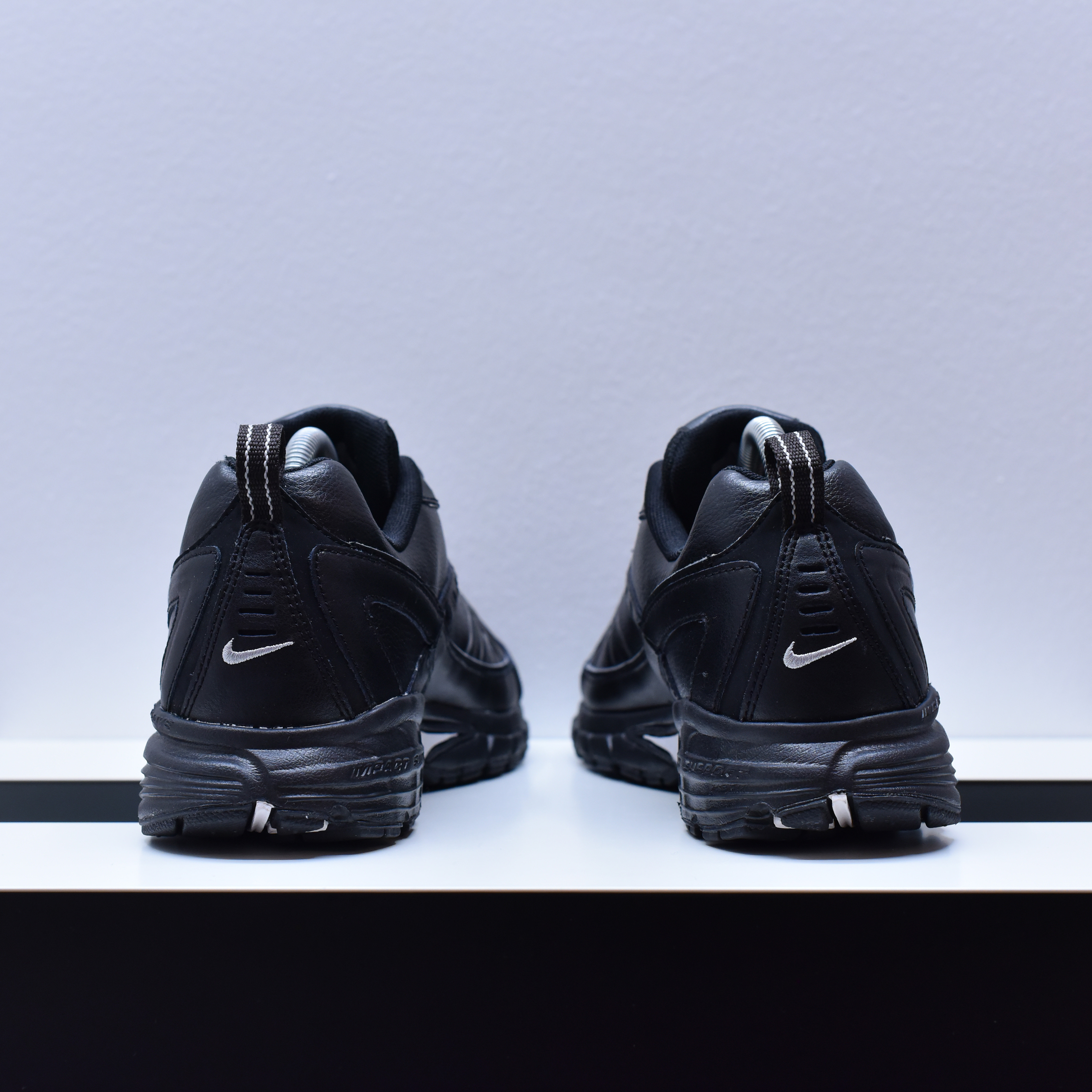 Nike Dart 6 Leather - 2008 Black/Silver EU42 | Retro Lab