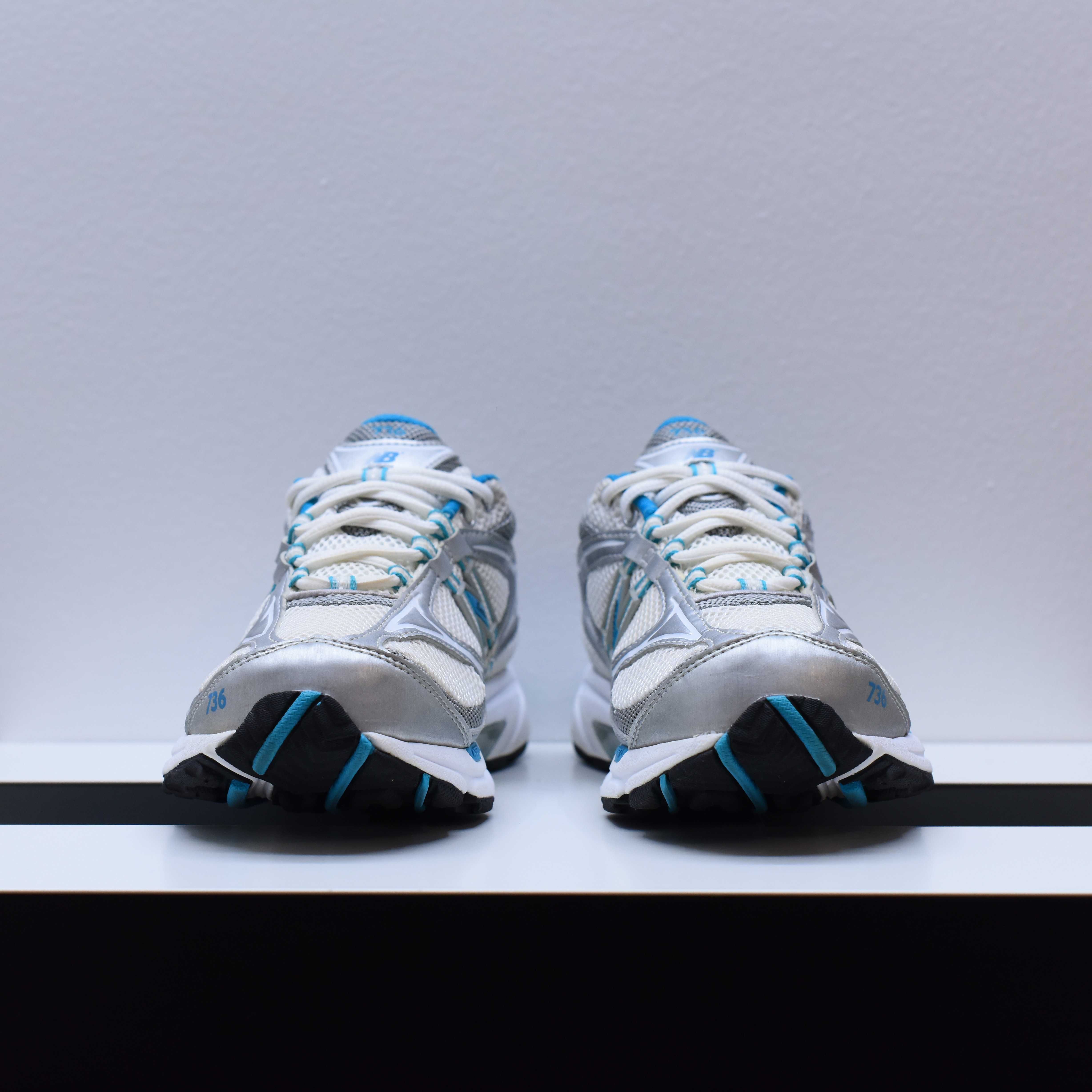 New Balance W's 736 - Silver/Turquoise EU40 | Retro Lab