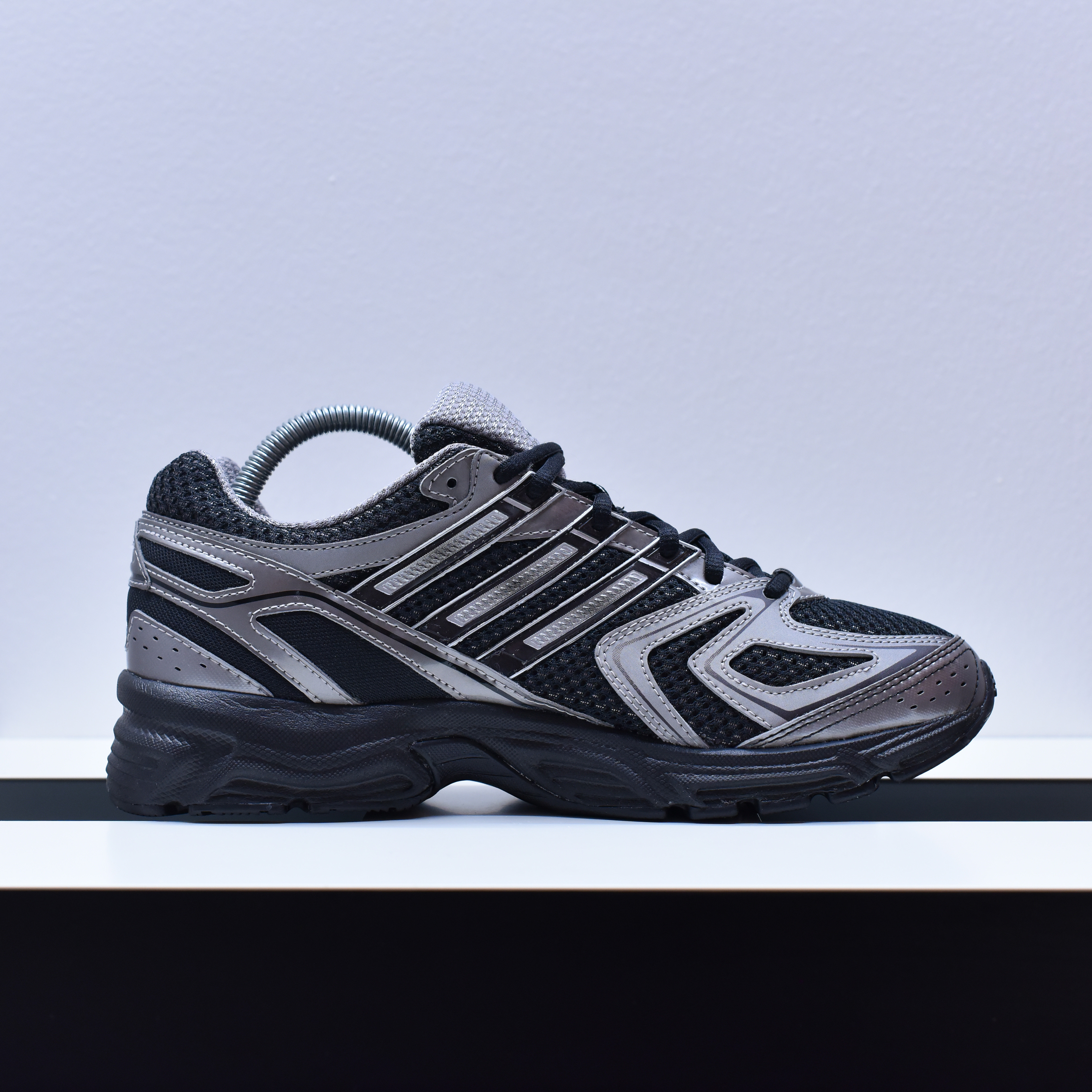 Adidas Uraha 3 - 2010 Black/Silver EU42 | Retro Lab