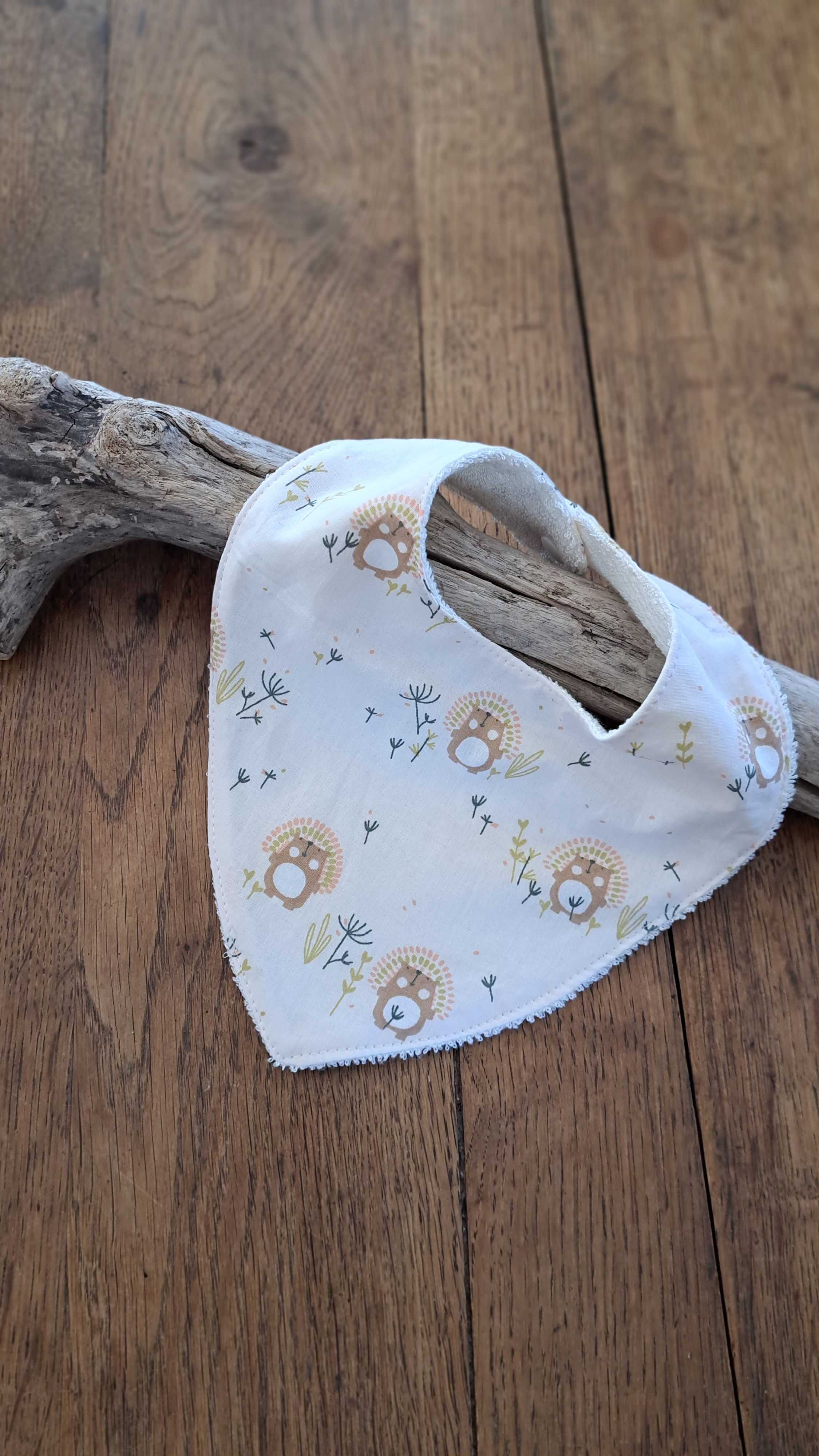 Bavoir bandana bébé