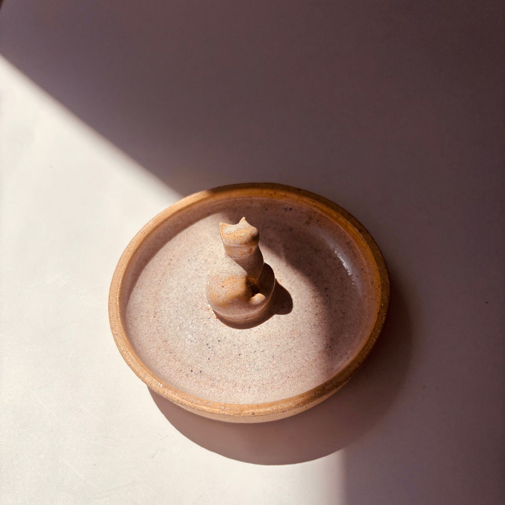 Stoneware Cat Incense Holder - Cream #001