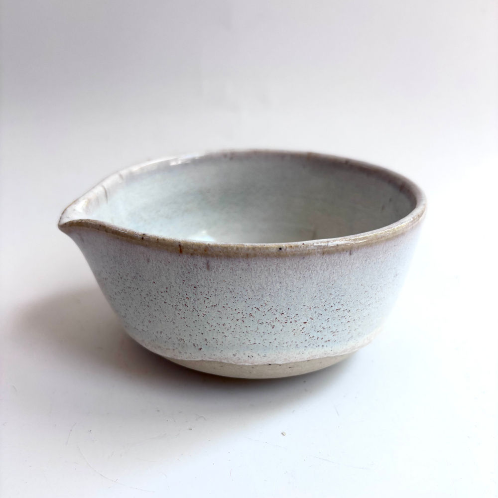 Stoneware Pour Bowl Small - Pearl White 10oz #001