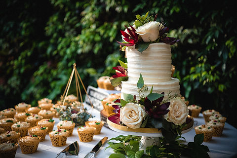 the cake(s).jpg
