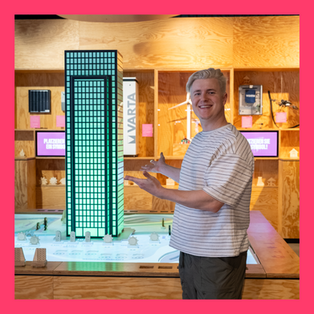 Mit dem Praktikanten auf ressourcenschonender Mission in der Umwelt Arena