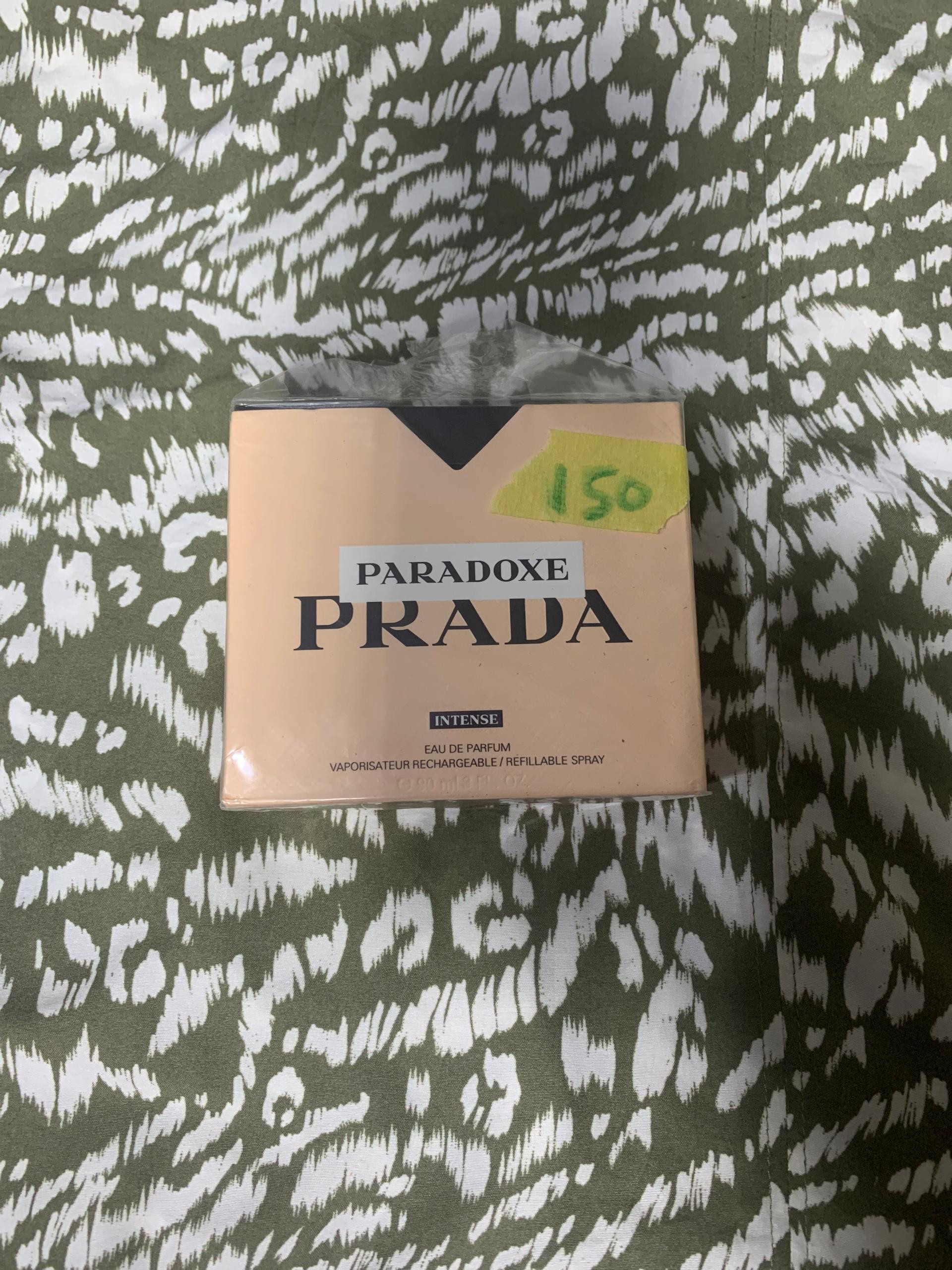 Prada Paradoxe Eau de Parfum for Women – Elegant Floral Amber Fragrance
