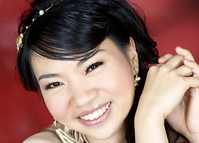 headshot 1.jpg