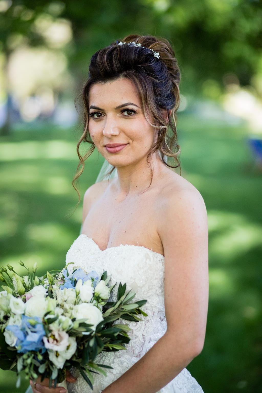 WEDDINGDAYMUA. Best Wedding Hairstylist in London