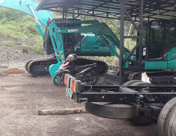 KOBELCO SK50 - 6 Cabin