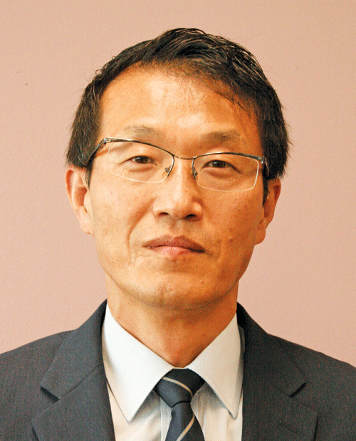 신재균.gif