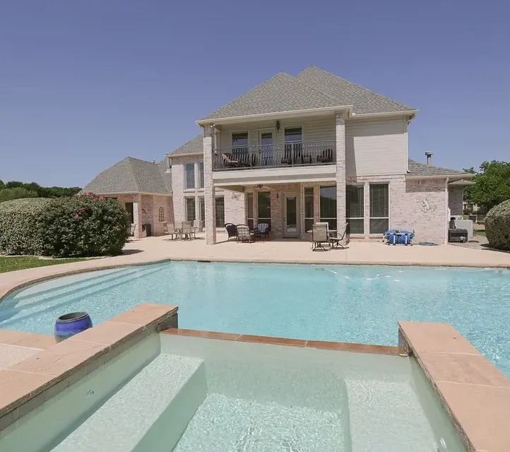 backyard pool.webp