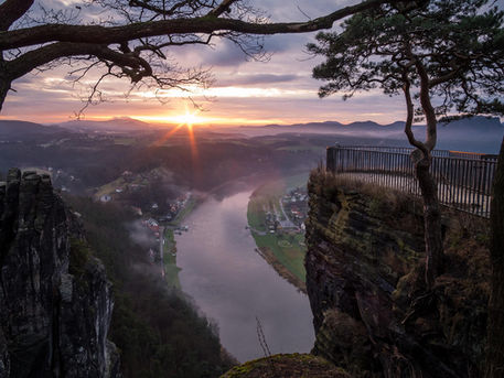 Svizzera sassone: vista sulla valle dell'Elba dal Bastei 