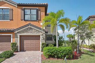 Home for sale in Lakewood Ranch Florida
