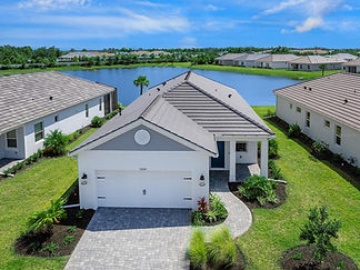 Home for sale in Lakewood Ranch Florida