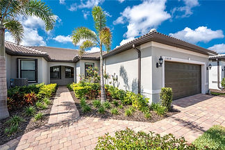 Home for sale in Lakewood Ranch Florida
