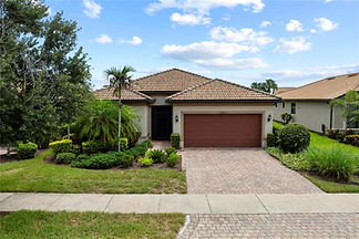 Home for sale in Lakewood Ranch Florida