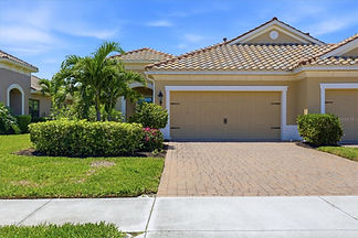 Home for sale in Lakewood Ranch Florida