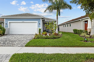 Home for sale in Lakewood Ranch Florida