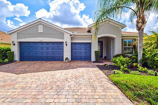 Home for sale in Lakewood Ranch Florida