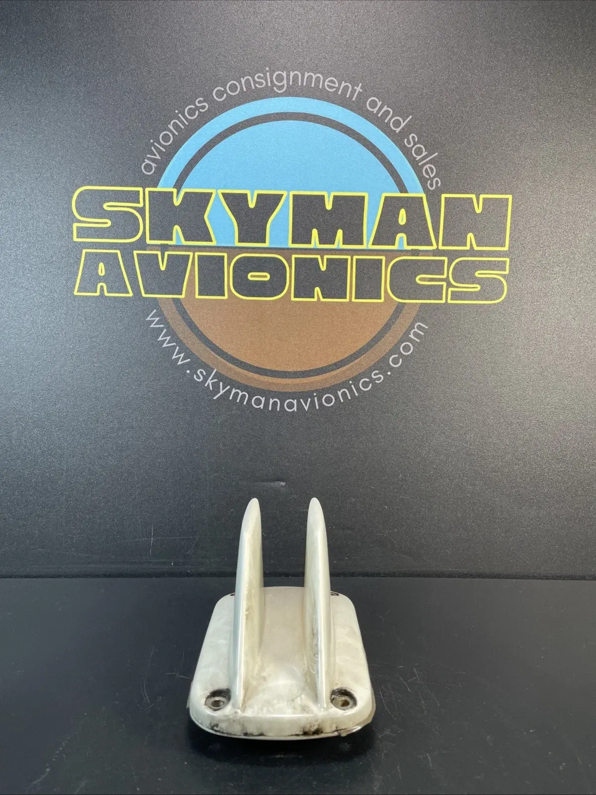 Ryan L-Band Antenna - S72-1750-32L