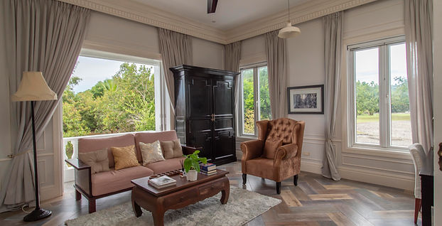 Family Room.jpg