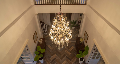 Lobby 2.jpg
