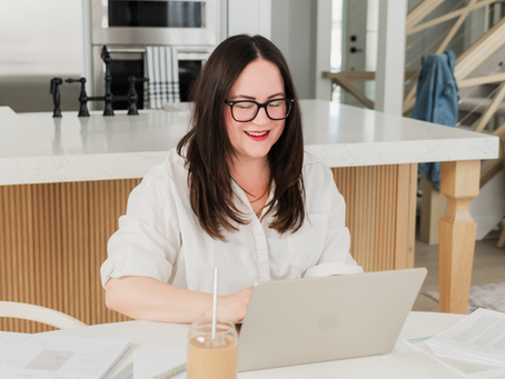 DON'T JUST BUILD FOLLOWERS, BUILD A COMMUNITY: WHY YOU NEED AN EMAIL LIST 