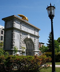 arch-lightpost.jpg