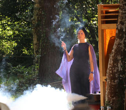 La Chenille - De l'autre côté d'Alice - Cie Passages