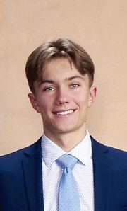 DT Headshot.jpg