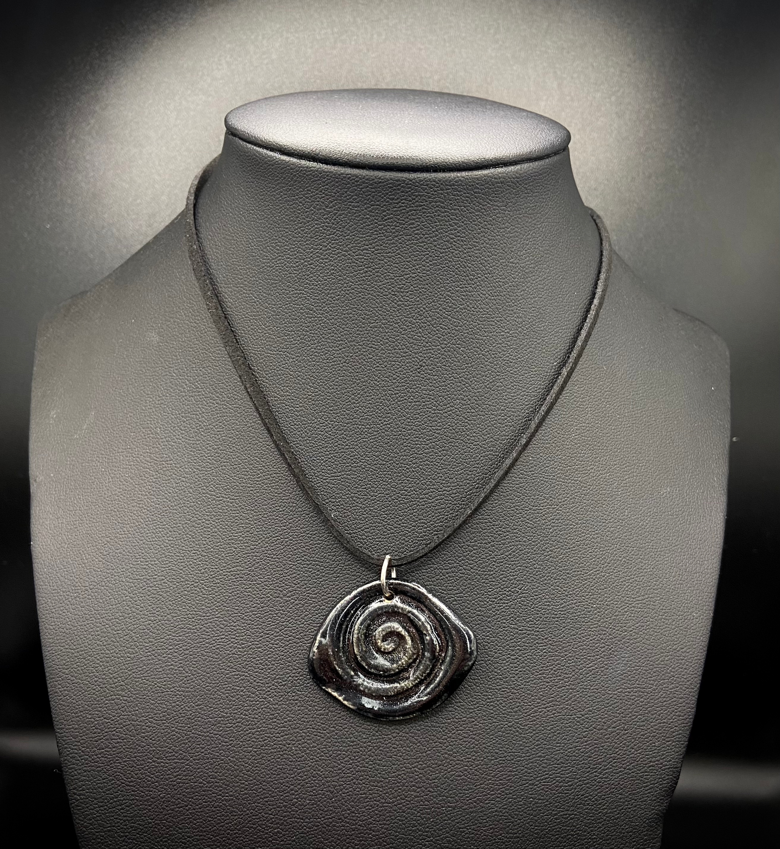 Eye Swirl Pendant 