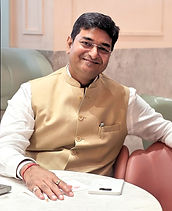 sir photo new_edited.jpg