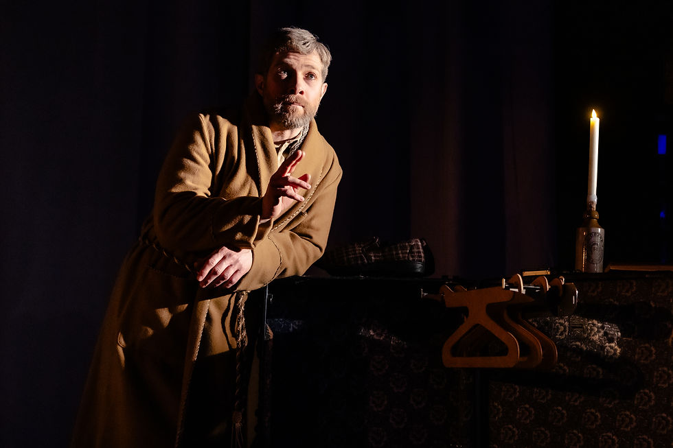 Two Halves a Guinness | Park Theatre