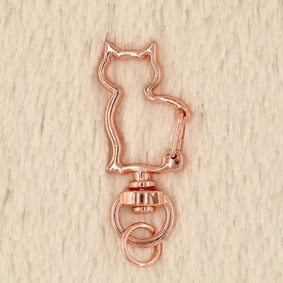 Porte-clé de type mousqueton, en forme de chat, couleur or rose