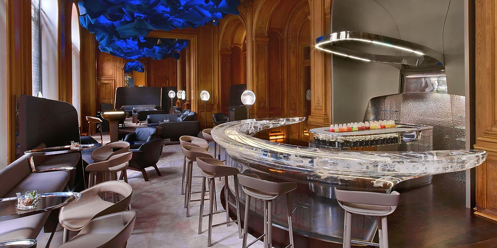 Hotel_Plaza_Athenee-Bar-_HR-__Eric_Laignel_2