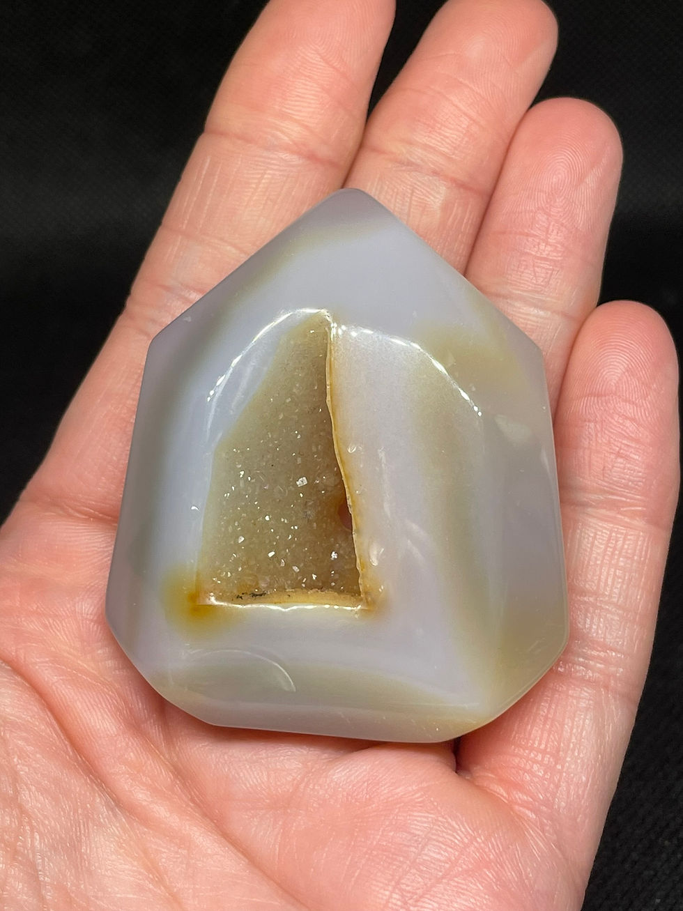 Druzy Agate Pyramind Style