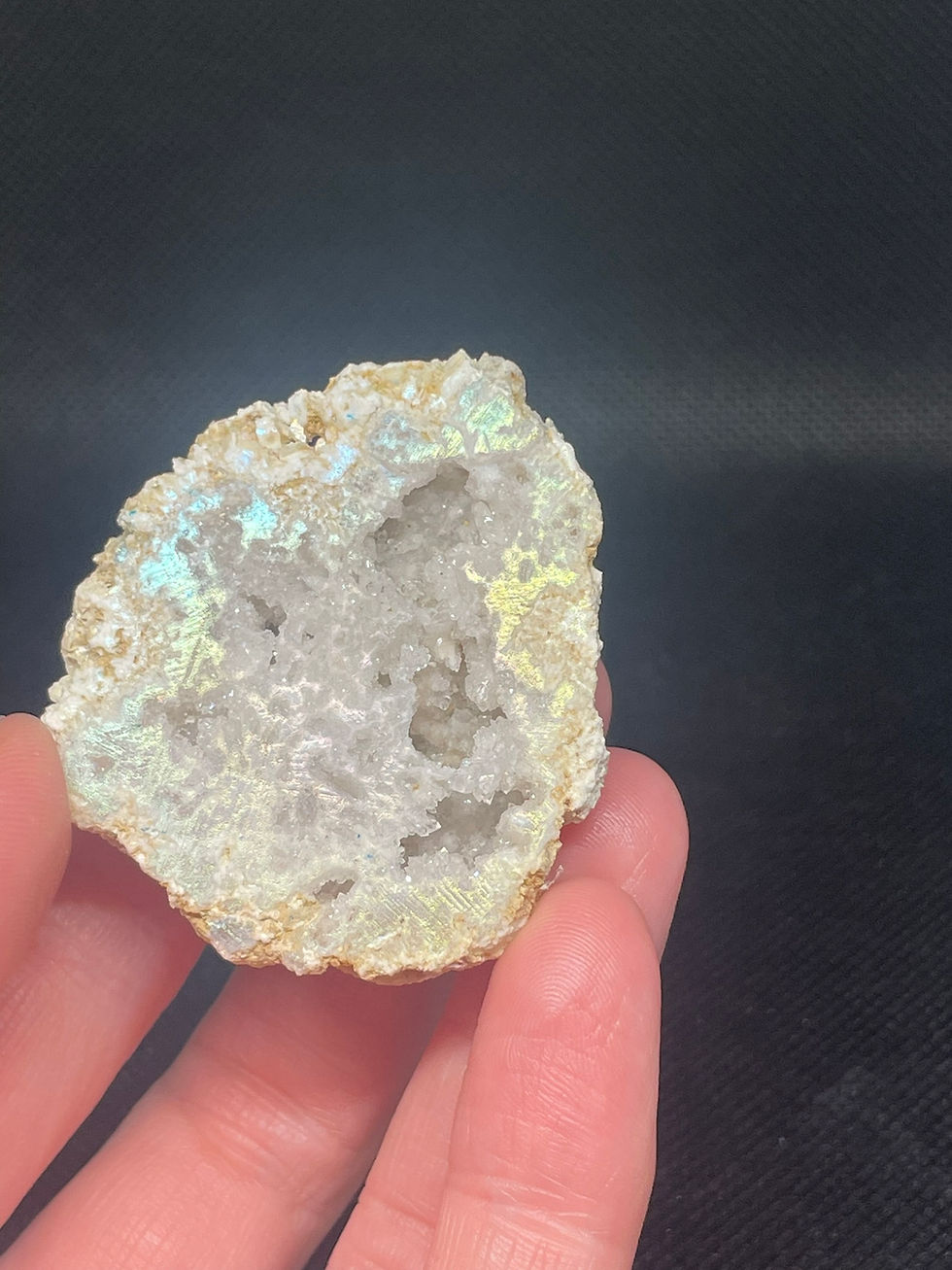 Thumbnail: Aura Crystal Druzy Stone