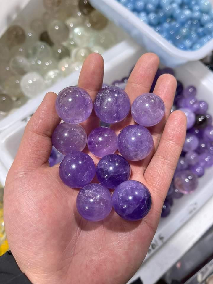 Thumbnail: Amethyst Sphere